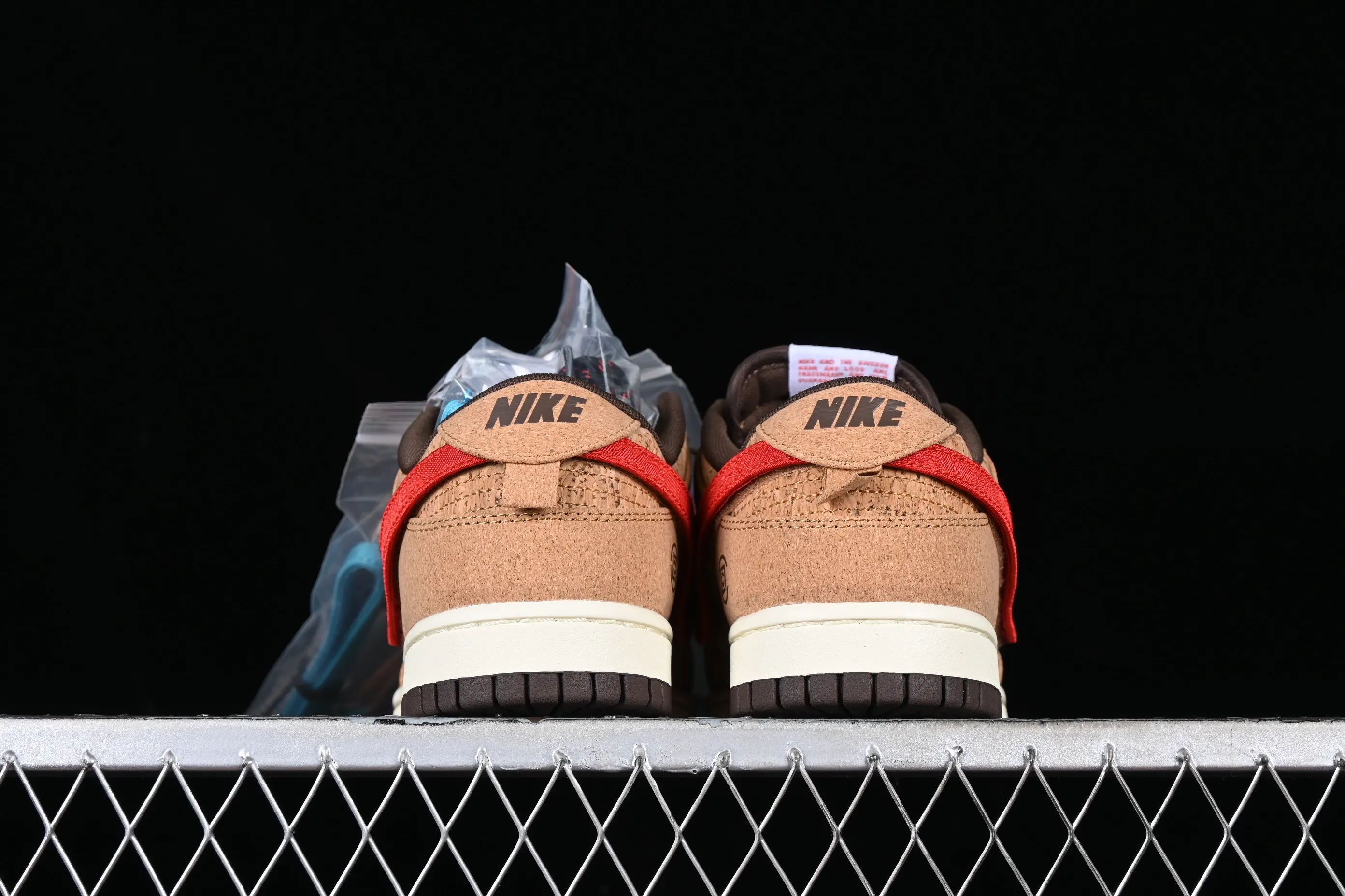 All categories Nk SB Dunk series Nk SB Dunk Low low-top sneakers C version Clot x Nk Dunk SB Low "Cork" cork joint model SB low-top casual sneakers FN0317-121